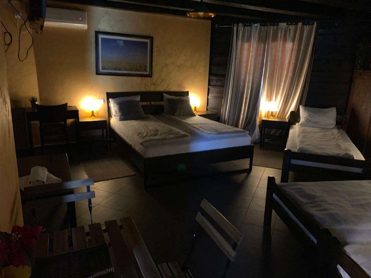 Motel Stari Hrast Markovac Екстер'єр фото